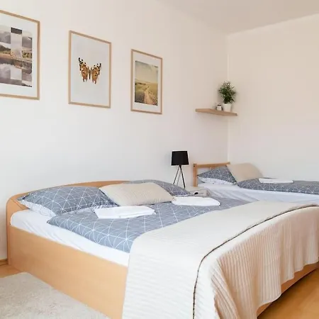 Feel Like @strakova, Very Luxury Apartmán *